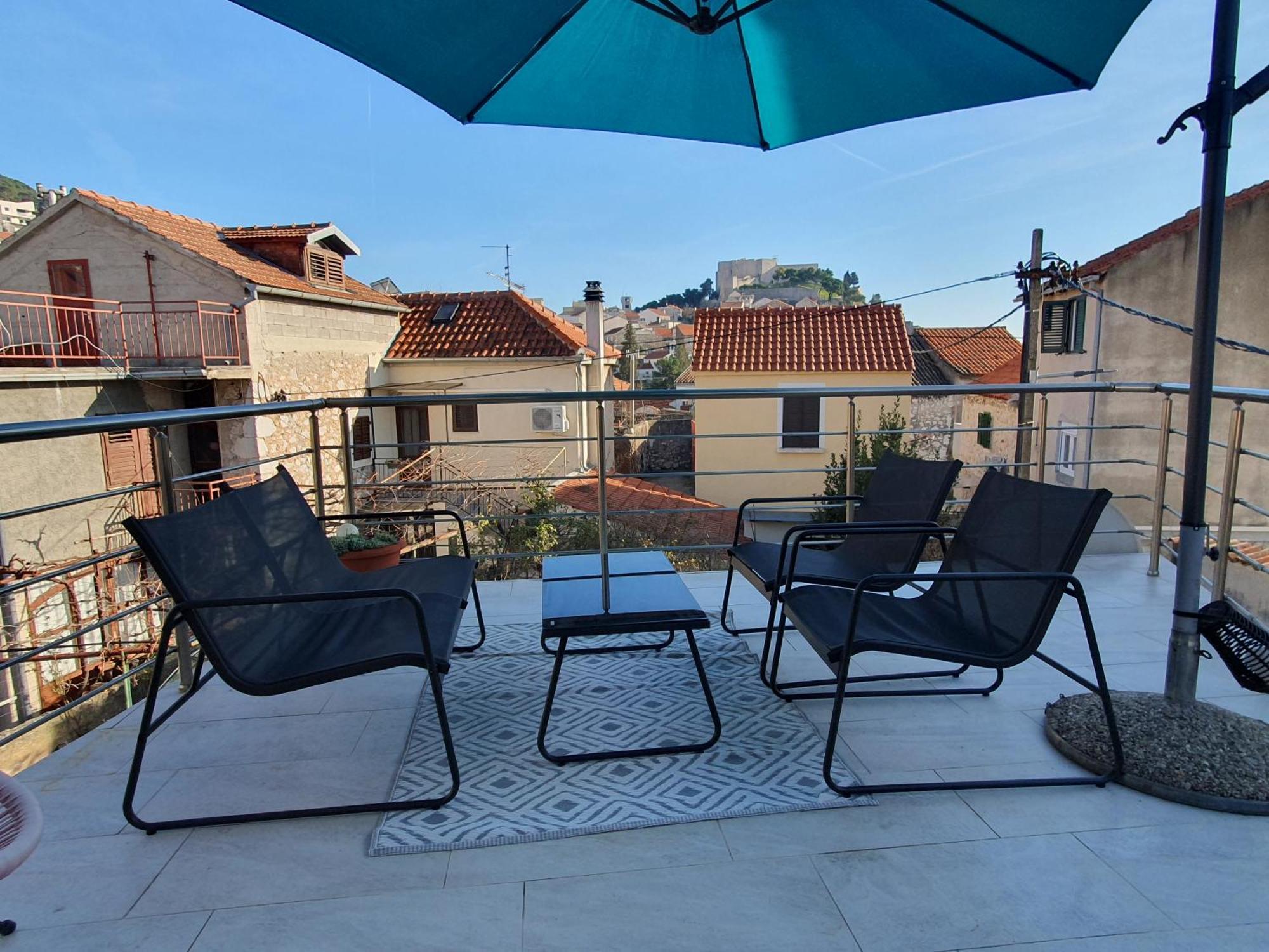 Apartment'S Dalmatia 시베니크 외부 사진